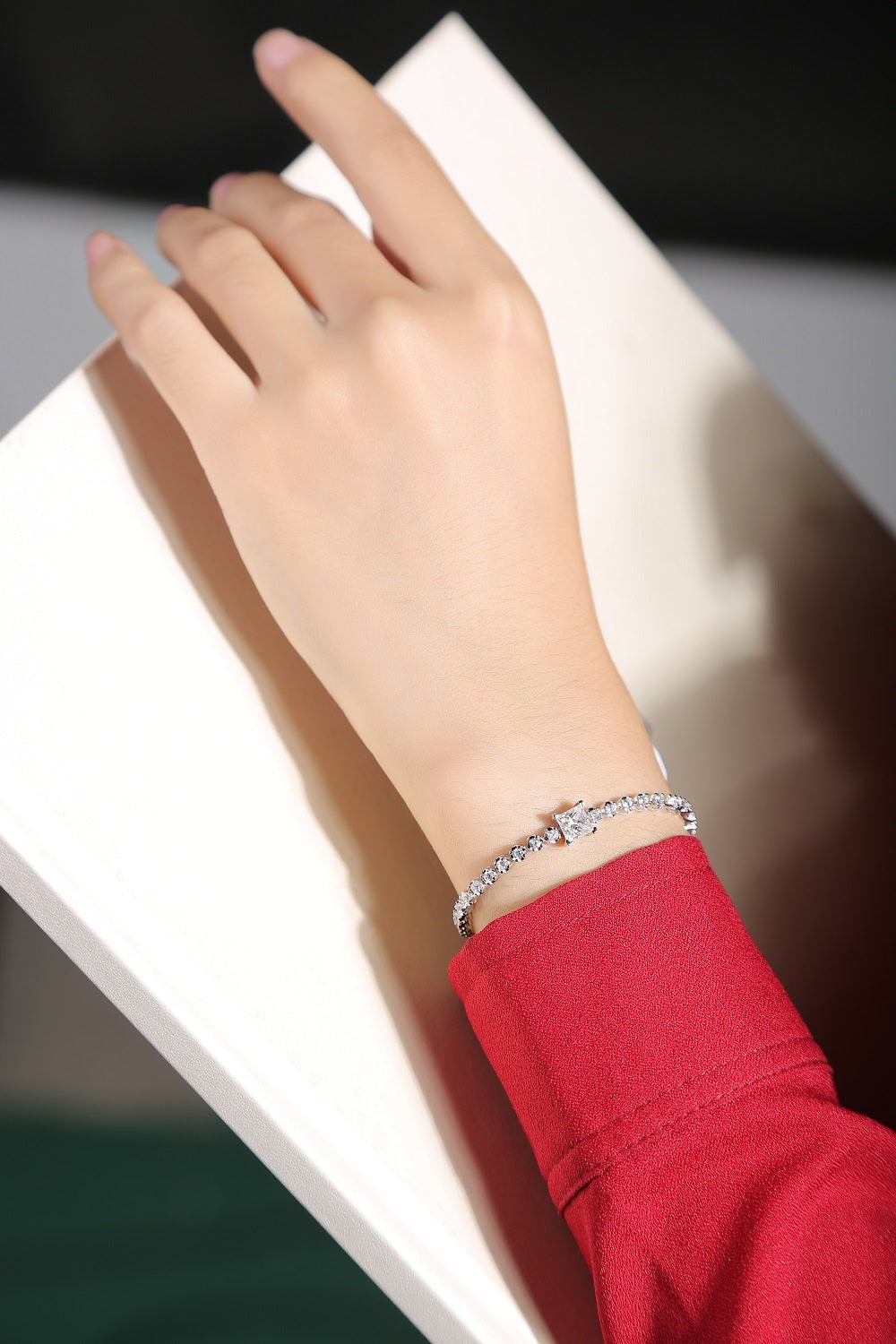 Starlit Prism – Moissanite Silver Bracelet