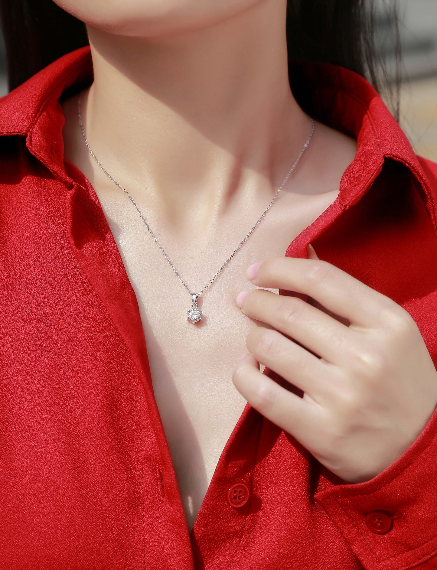 Whispering Breeze – Silver Moissanite Pendant Necklace