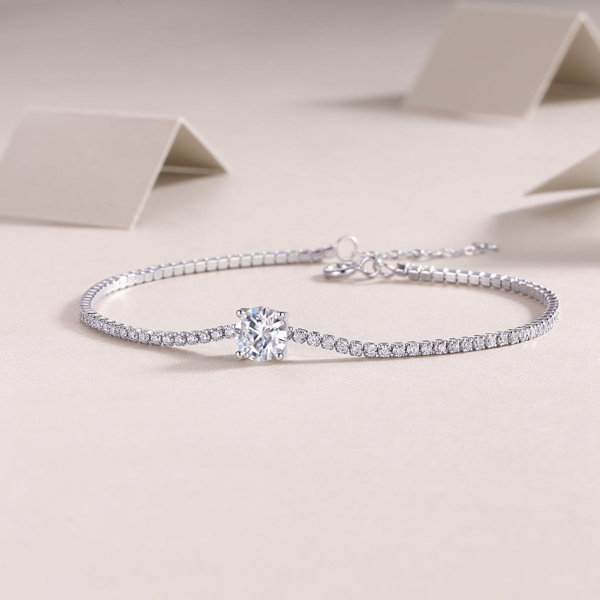 Morning Mist – Silver Moissanite Beaded Bracelet