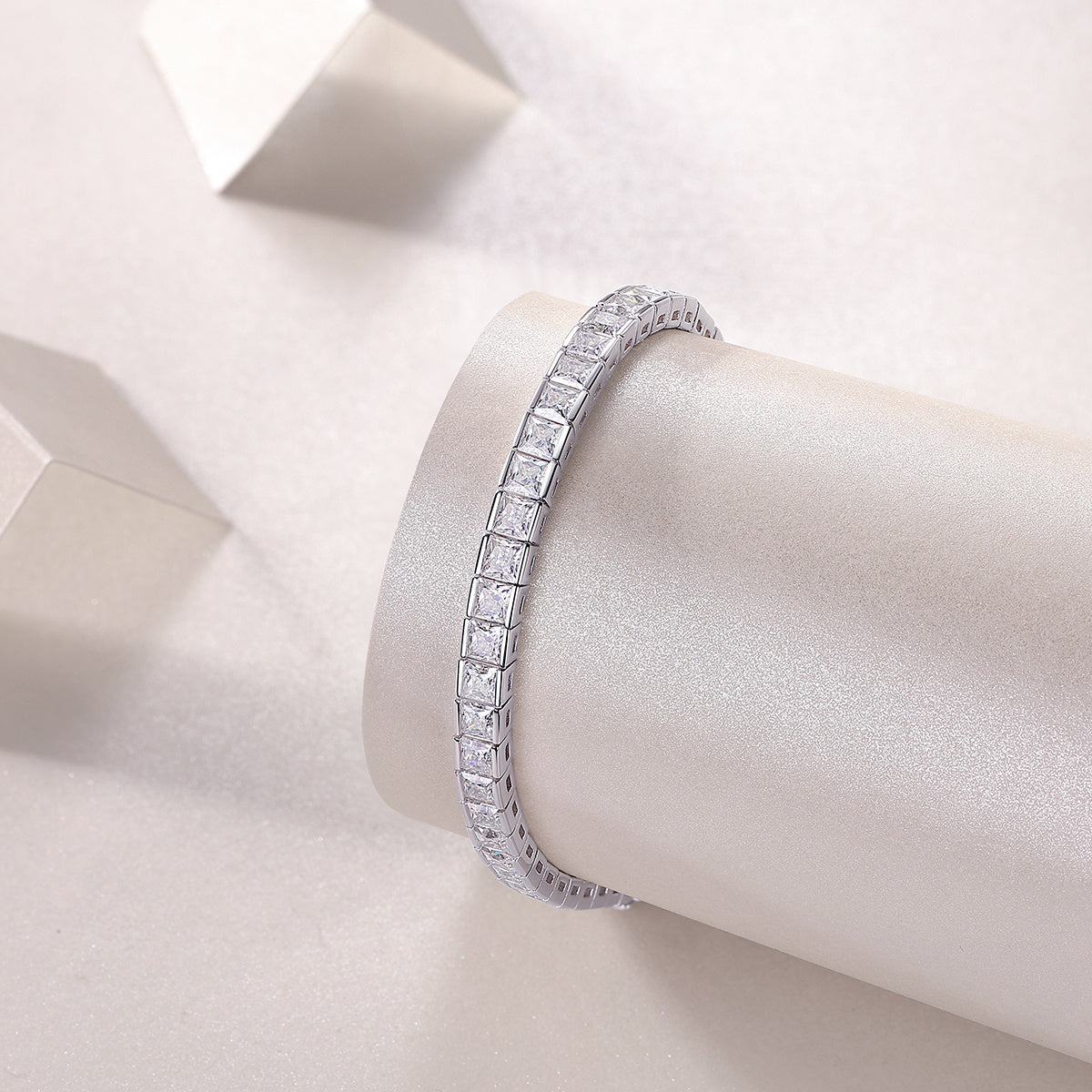 Eternal Passage – Moissanite Silver Necklace