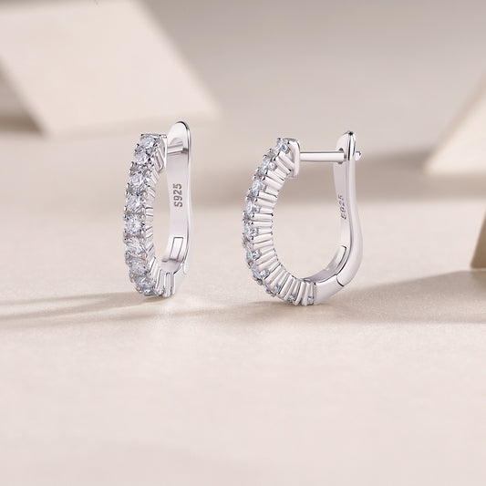 Radiant Compass – Moissanite Silver Stud Earrings