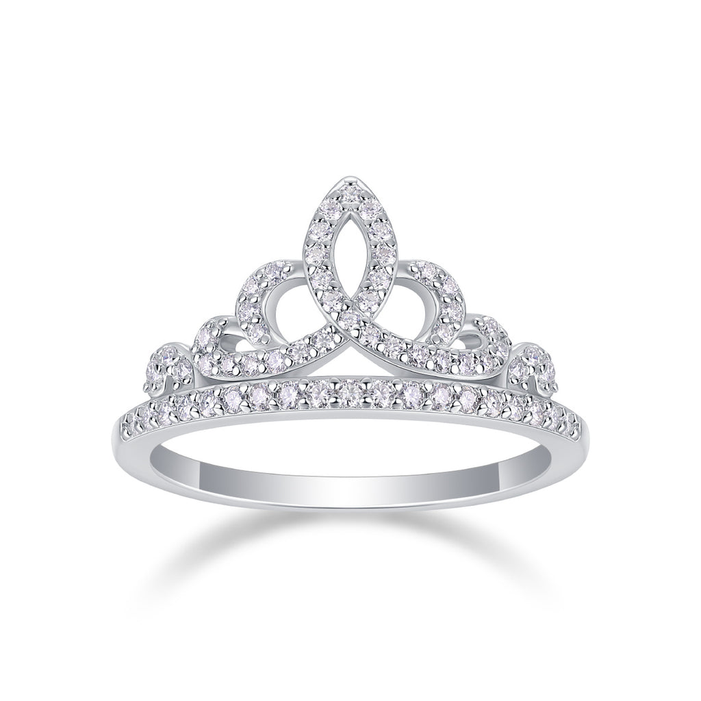 Regal Radiance – Moissanite Silver Crown Ring