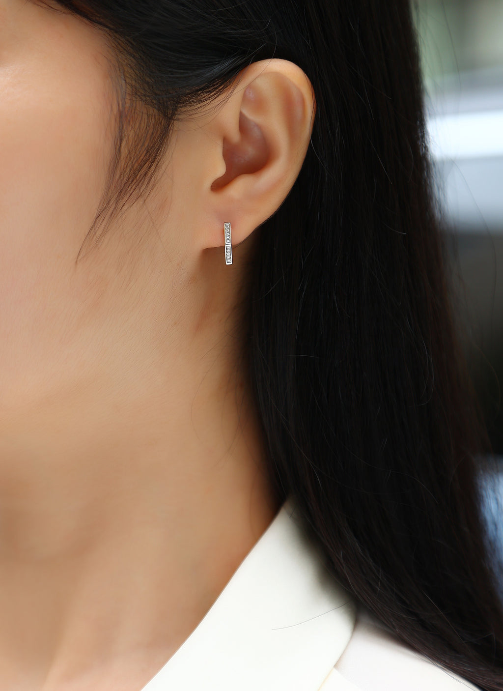 Celestial Spark – Moissanite Sterling Silver Stud Earrings