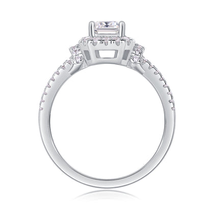 Luminous Cube – Moissanite Silver Ring
