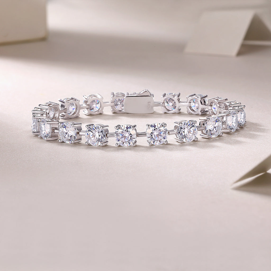 Eternal Moment – Silver Moissanite Bracelet