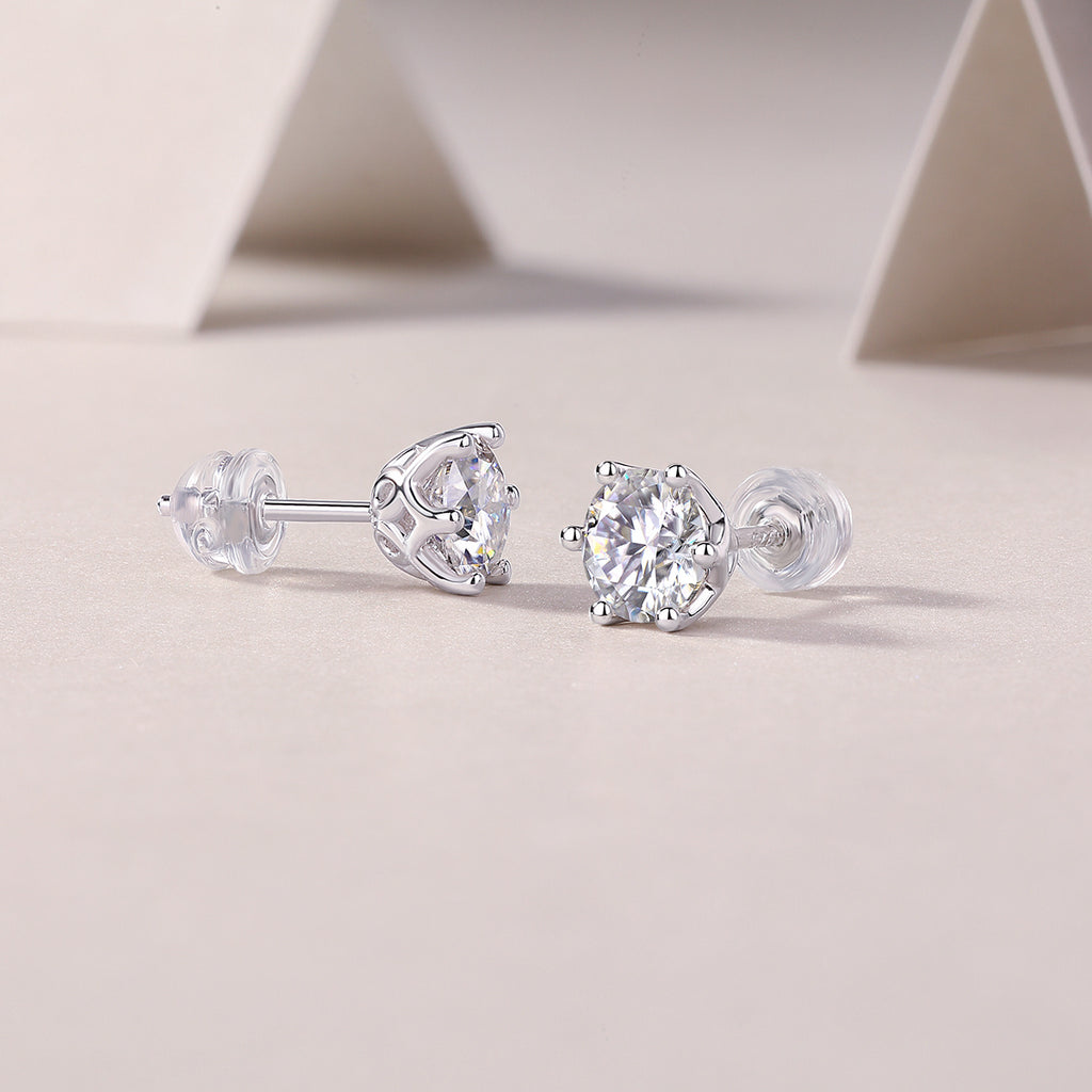 Blossom Radiance – Moissanite Silver Stud Earrings