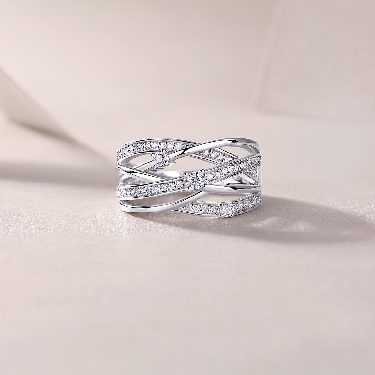 Celestial Glow – Moissanite Silver Ring