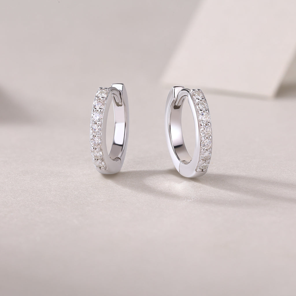 Radiant Resolve – Moissanite Silver Earrings