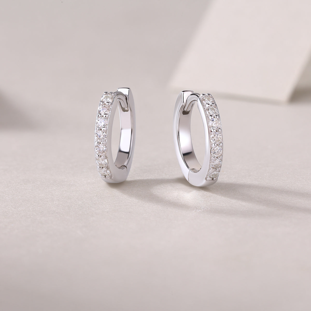 Radiant Resolve – Moissanite Silver Earrings