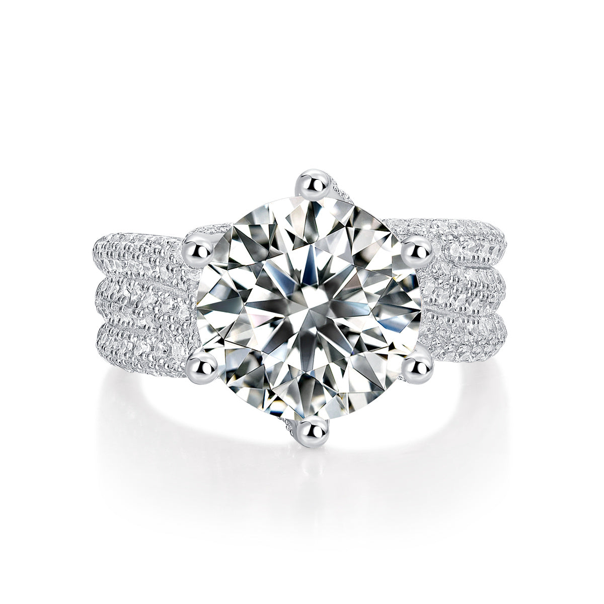 Grand Radiance – Moissanite Silver Ring