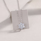 Snowflakes Fluttering - A Fashionable And Luxurious Diamond Jewelry Pendant Set With Moissanite S925 Sterling Silver And Platinum Plating