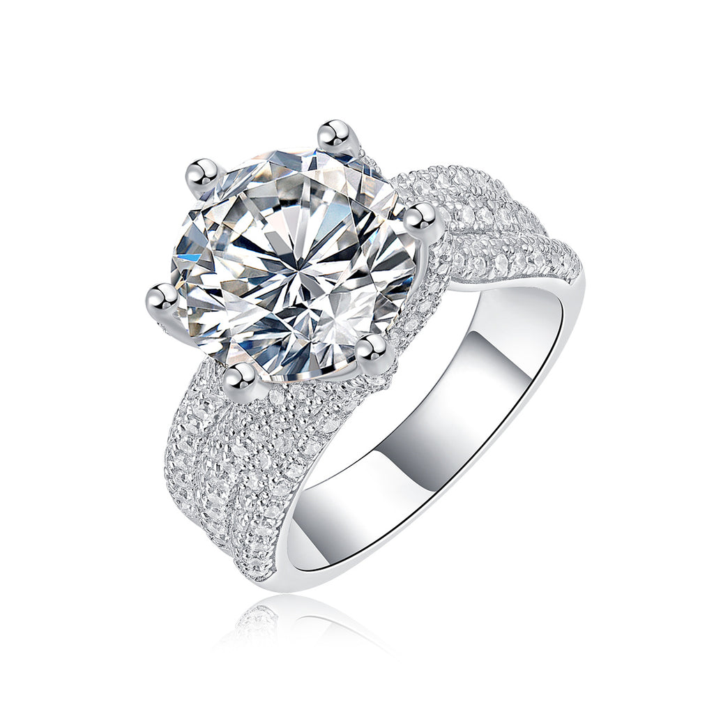 Grand Radiance – Moissanite Silver Ring