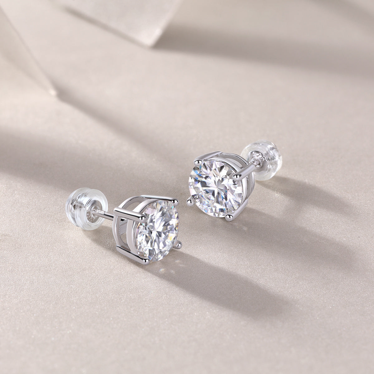 Timeless Spark – Moissanite Silver Stud Earrings