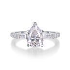 Radiant Majesty – Moissanite Silver Ringa