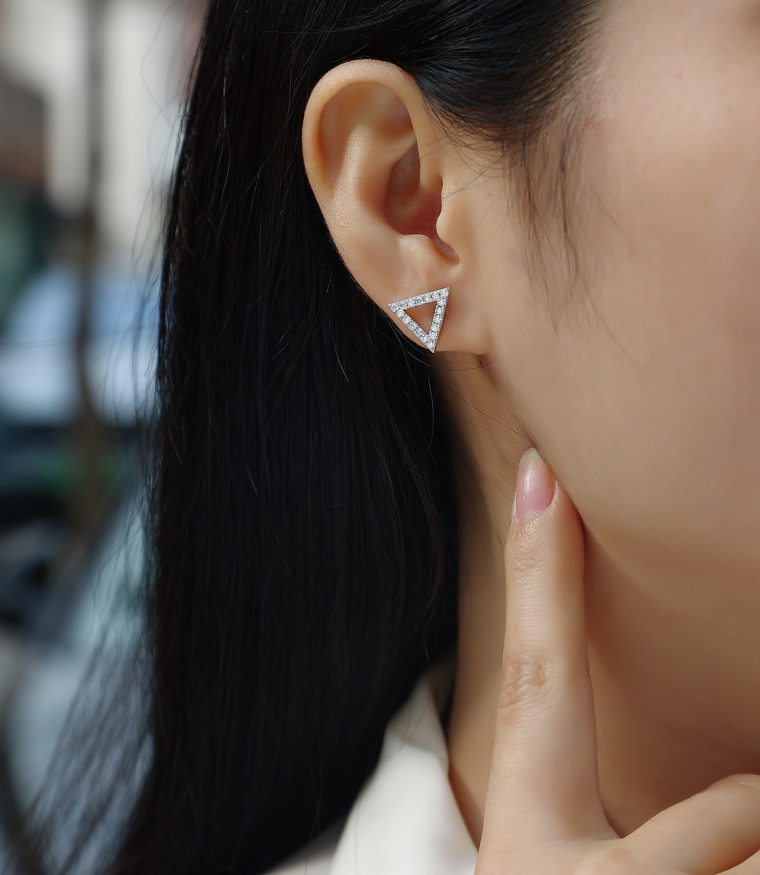 Timeless Spark – Moissanite Silver Stud Earrings