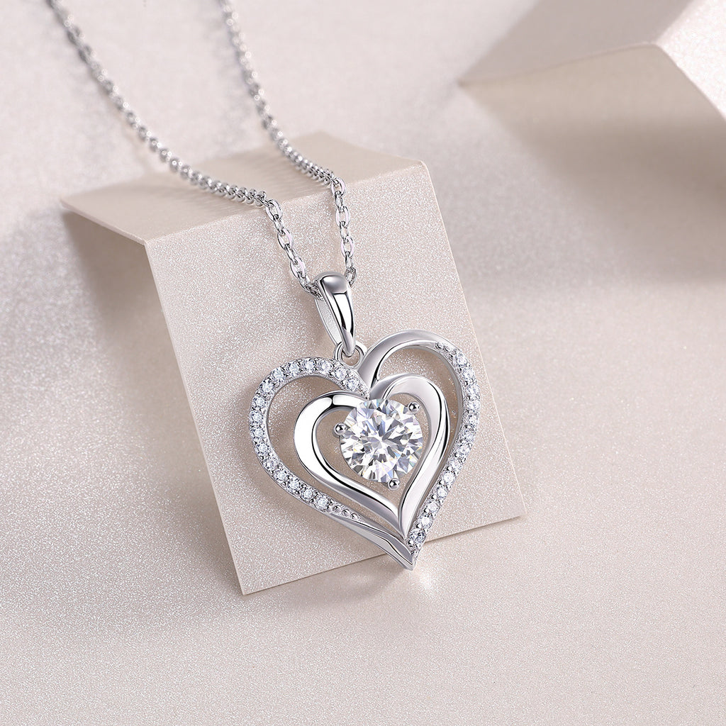 Heart-to-heart Connection - A Fashionable And Luxurious Diamond Jewelry Pendant Set With 1-carat Moissan Diamond S925 Sterling Silver And Platinum Plating