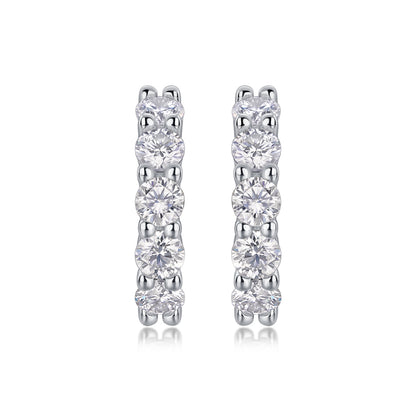 Radiant Glow – Moissanite Silver Stud Earrings