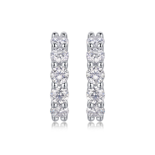 Radiant Glow – Moissanite Silver Stud Earrings