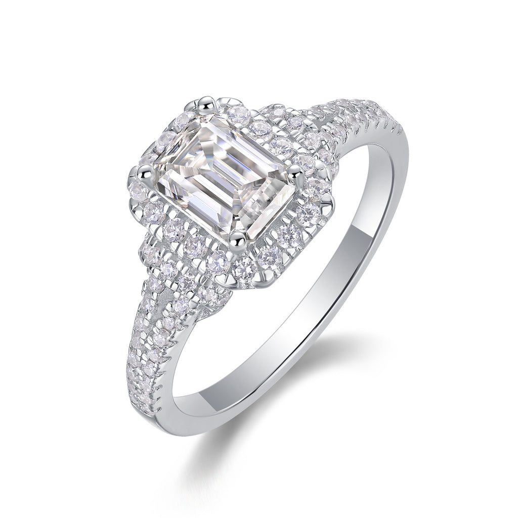 Luminous Cube – Moissanite Silver Ring
