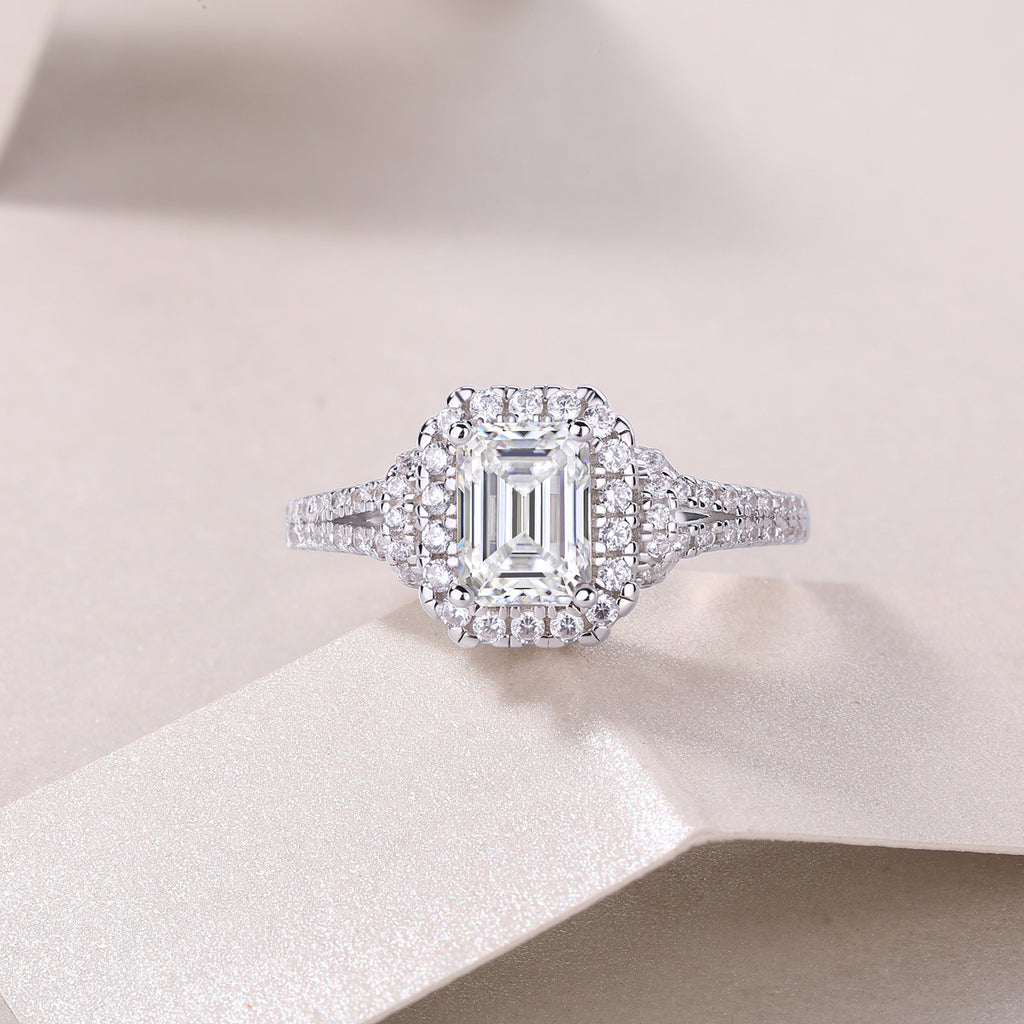 Luminous Cube – Moissanite Silver Ring