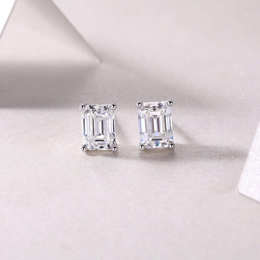 Radiant Pillar – Moissanite Silver Stud Earrings